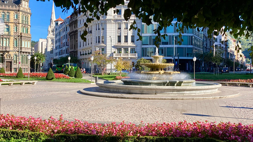 fuente-plaza-moyua