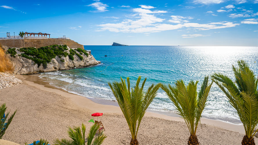 Spectacular Beaches With Fine White Sand In Benidorm