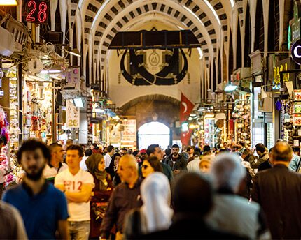 Gran Bazar de Estambul: cómo llegar, qué comprar y consejos