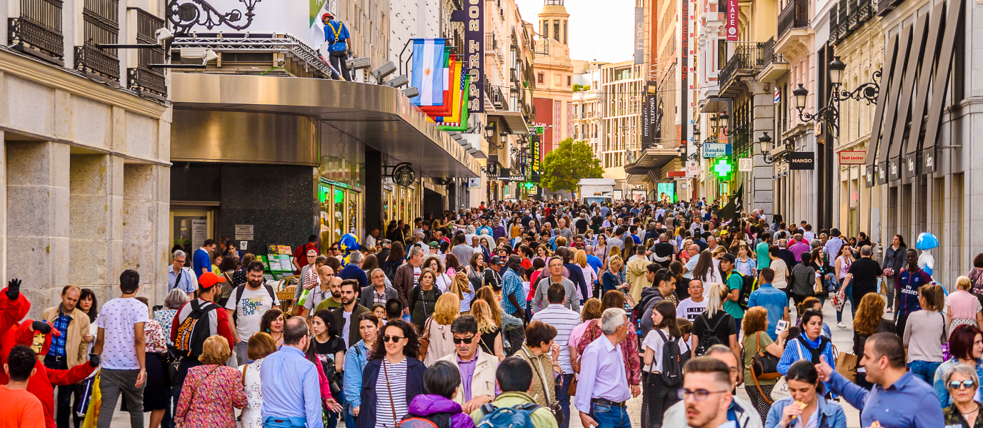 Calle Preciados, la principal vía comercial de Madrid