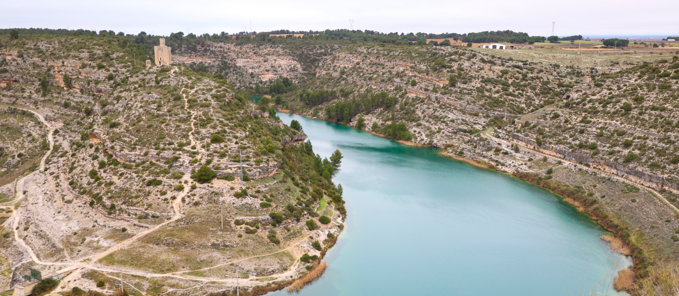 Cañones del Júcar, un paseo entre paredes de vértigo