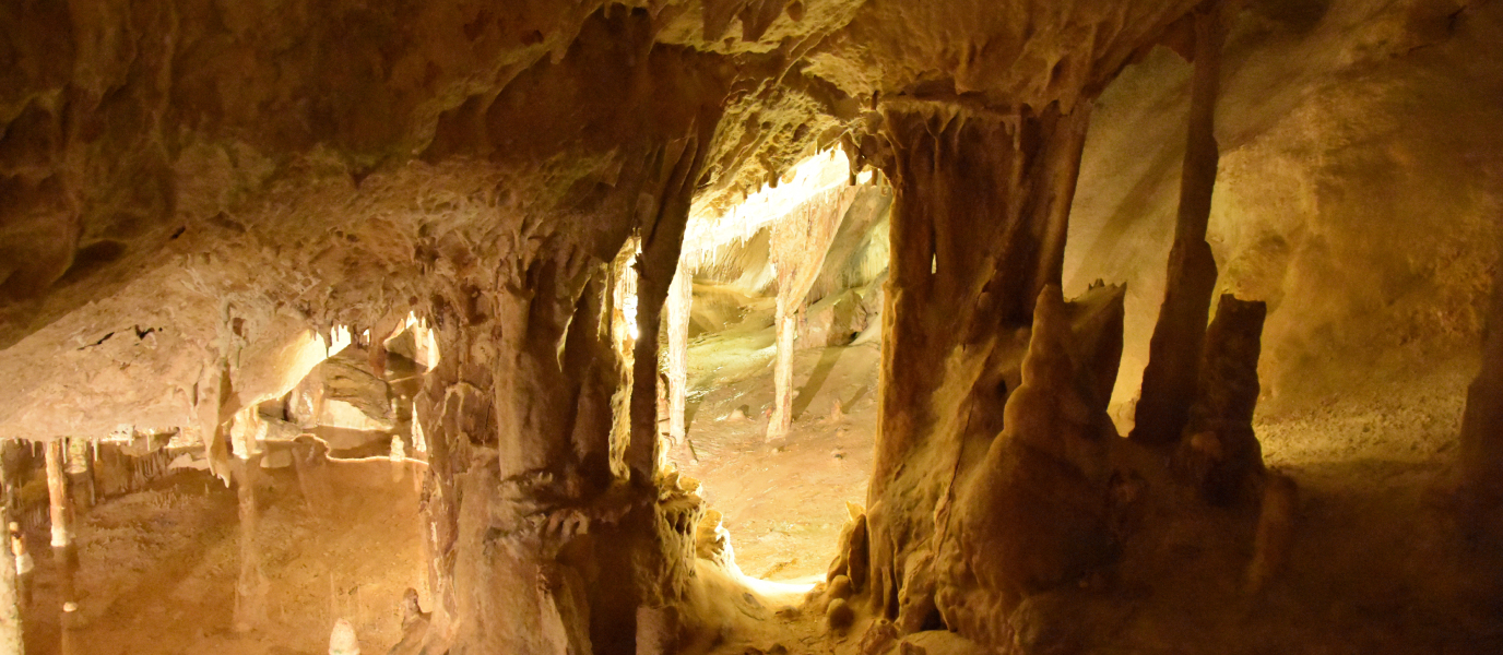 Cueva de Can Marçá, la belleza secreta de Ibiza