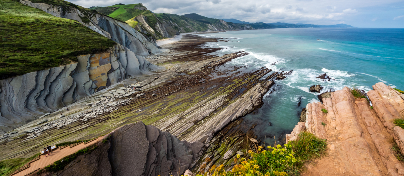 Geoparkea: the flysch geopark in Zumaia