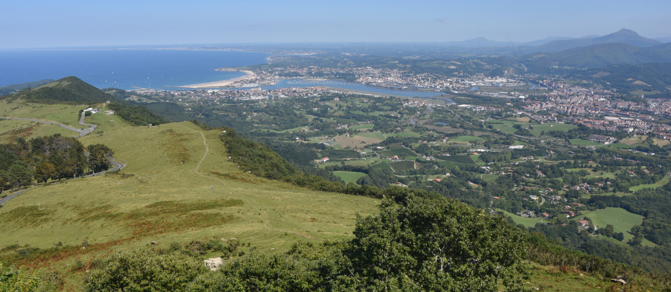 Monte Jaizkibel, historia y rutas al pie del Cantábrico