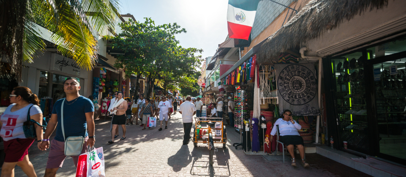 La Quinta Avenida: descubre el alma de Playa del Carmen