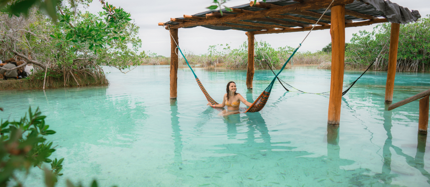 Laguna de Bacalar, la laguna de los 7 colores