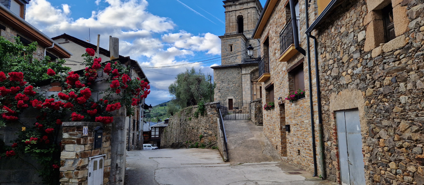 Molinaseca, the village where Queen Urraca of León slept