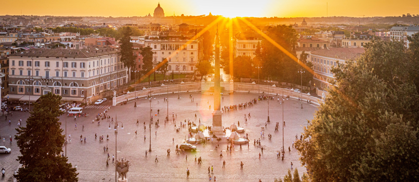 Piazza del Popolo: ‘twin’ churches