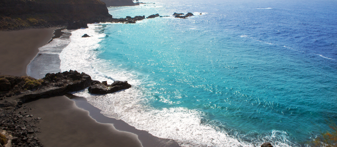 Playa del Bollullo, una belleza auténtica y salvaje