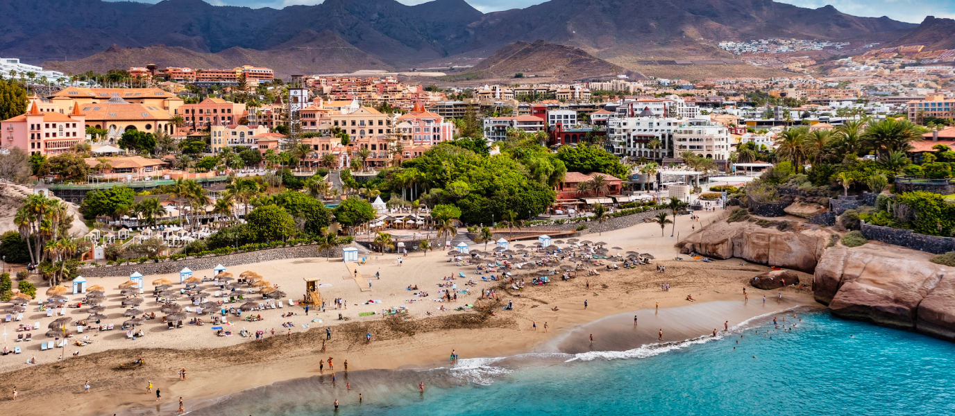 Playa del Duque, a place to take a load off and enjoy