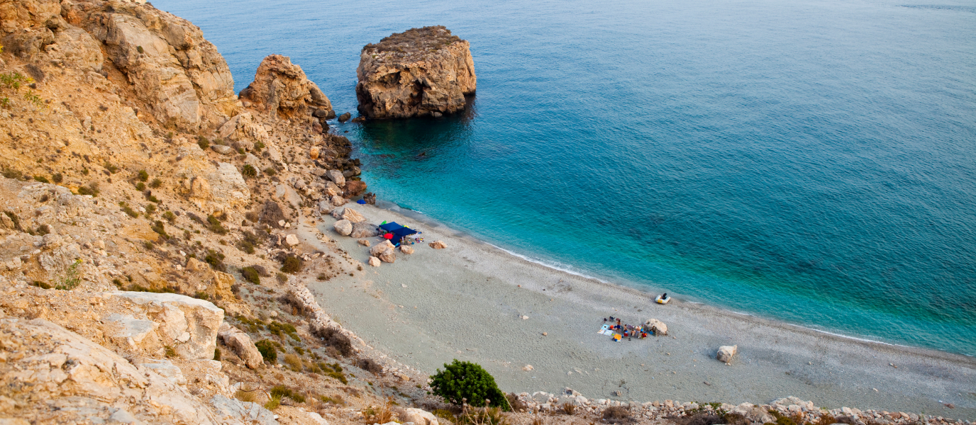 Rijana, una cala oculta junto a Motril