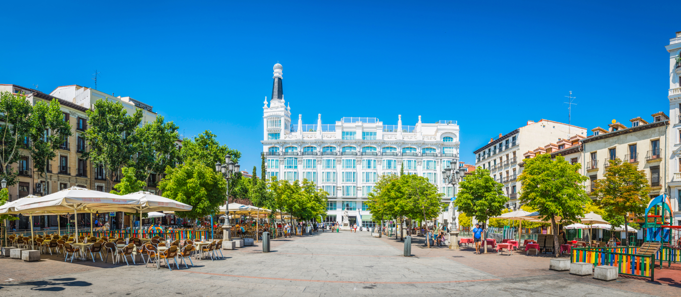 Plaza de Santa Ana, el terraceo del barrio de las Letras