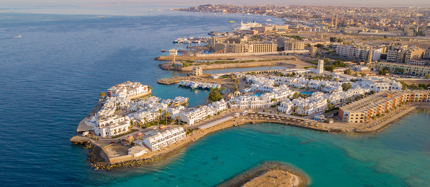 Hurghada, mucho más que resorts y buceo en la capital del Mar Rojo