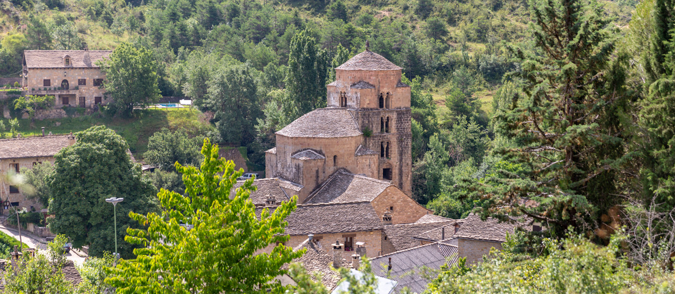 Santa Cruz de la Serós, joya del románico aragonés y cuna de una secular comunidad de religiosas