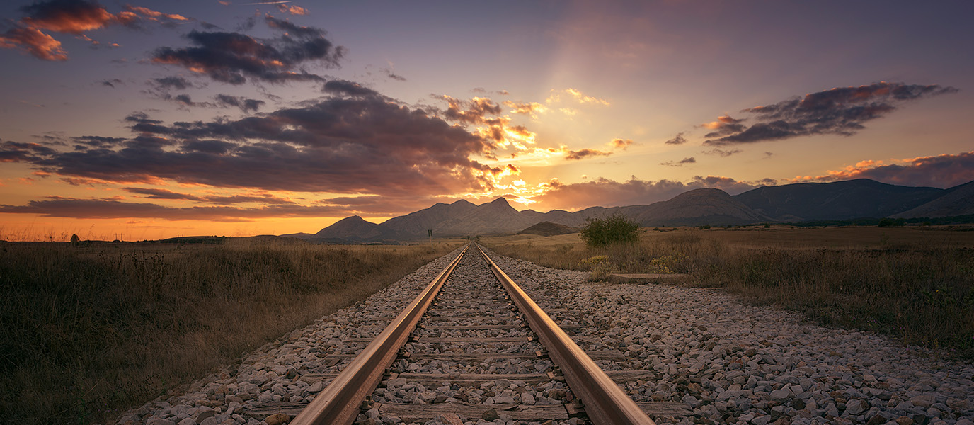 Tren de La Robla, un entrañable viaje ferroviario por el verde norte de España