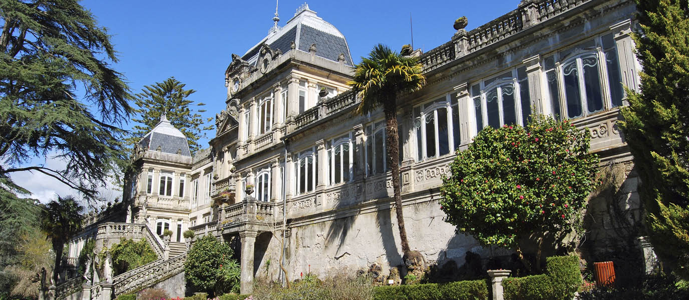 Pazo de Lourizán, el palacio donde florecen las camelias