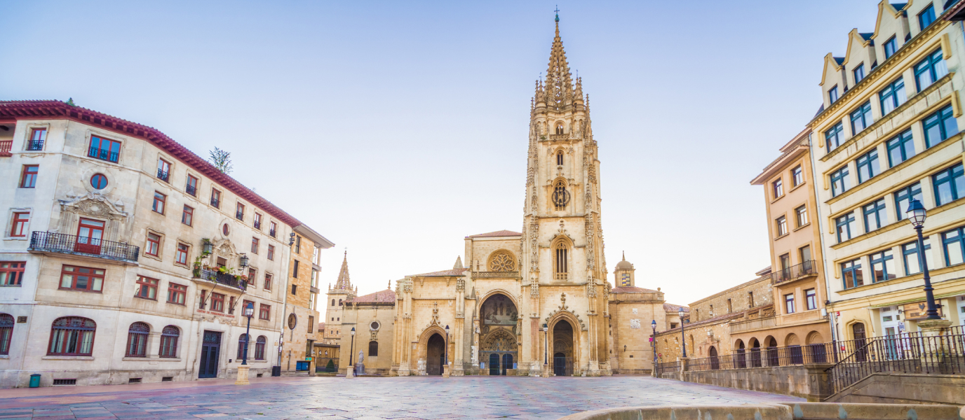 Catedral de Oviedo, histórica y señorial