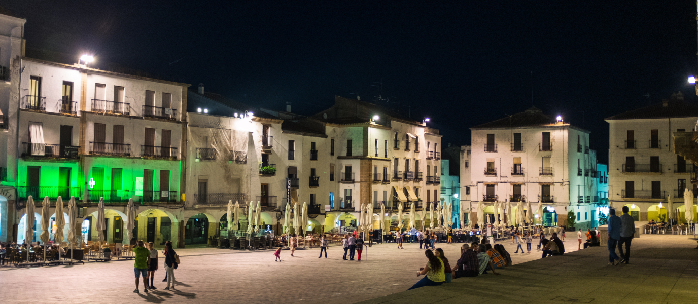 Salir por Cáceres, noches de fiesta y diversión