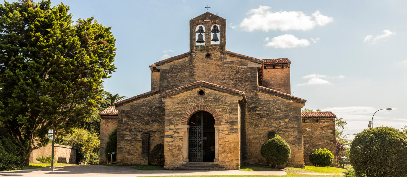 San Julián de los Prados: a grand Pre-Romanesque temple